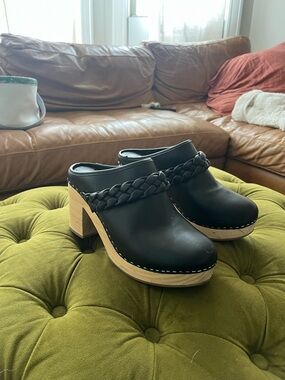 Dolce Vita Black Leather Braided-Trim Wooden Clogs